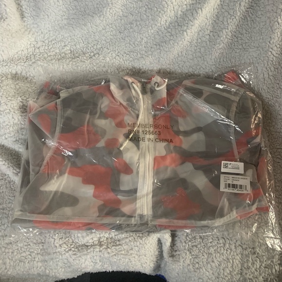 Members Only Jacket - Picture 8 of 8